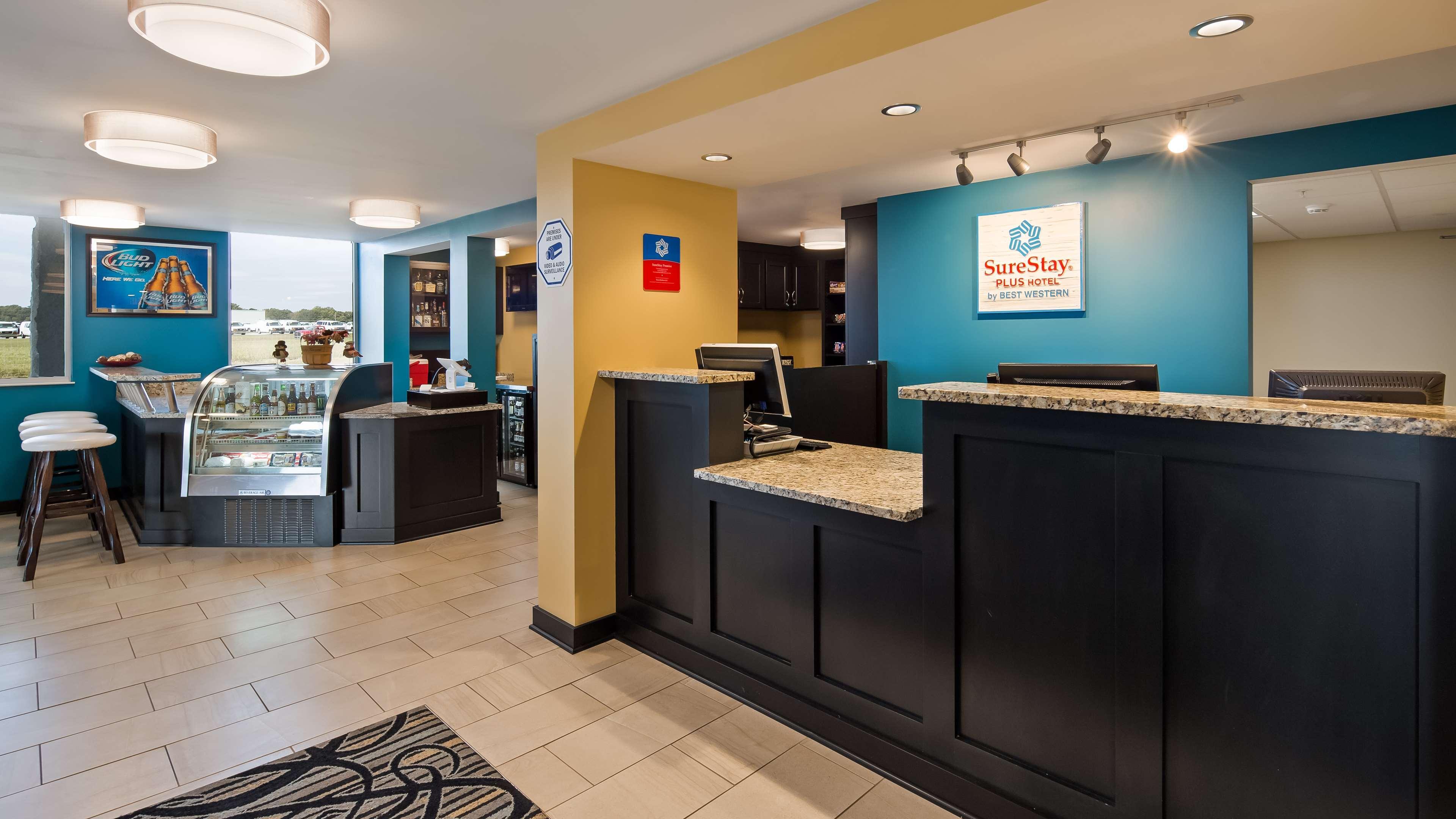 Best Western Shelby Inn & Suites Bagian luar foto